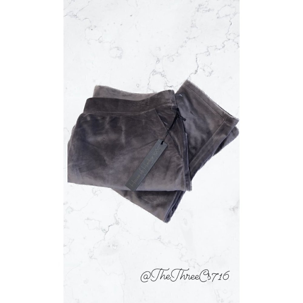 House of Harlow 1960 Gray Size Large Extra Soft Velvet Pants NWT With Pockets